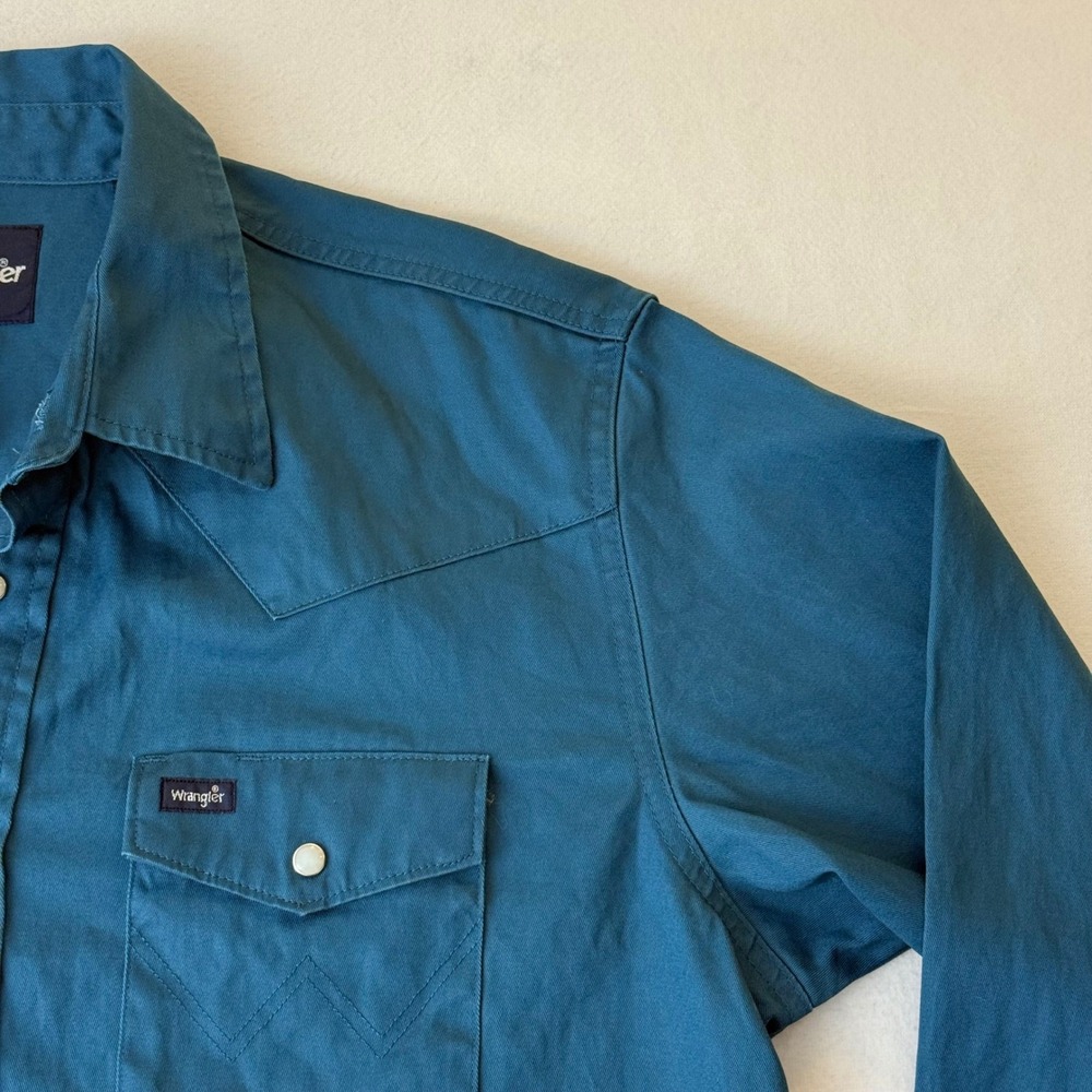 Wrangler Teal Button-Down Western Shirt - Picture 6 of 11